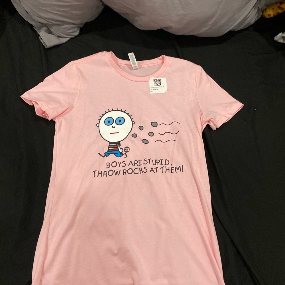 Tee shirt